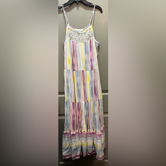 LC Lauren Conrad Dresses & Skirts - Lauren Conrad Size S Pastel Maxi Dress EUC